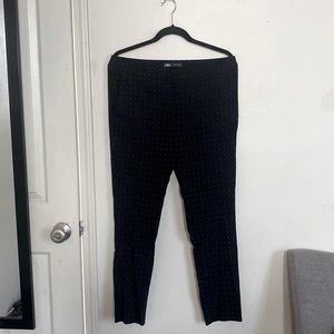 ZARA TAPERED JACQUARD POLKA DOT PANTS (Black)